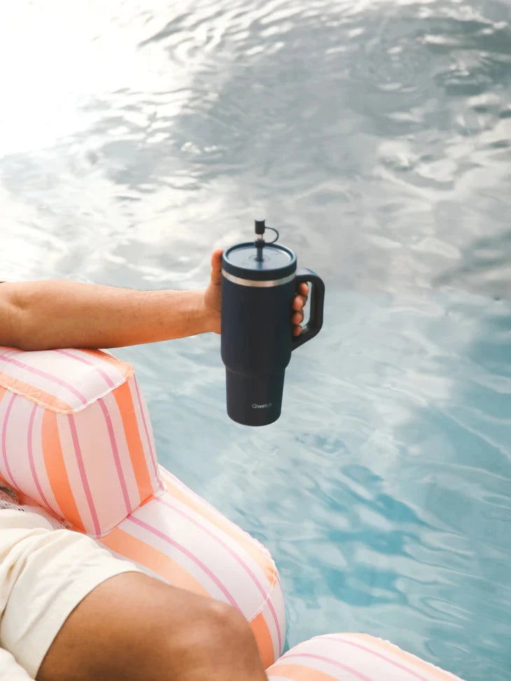 Qwecth 900ml Night Blue Insulated Travel Cup