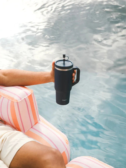 Travel Cup Isotérmico Qwecth 900ml Azul Noite
